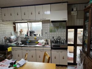 広島市佐伯区キッチンbefore