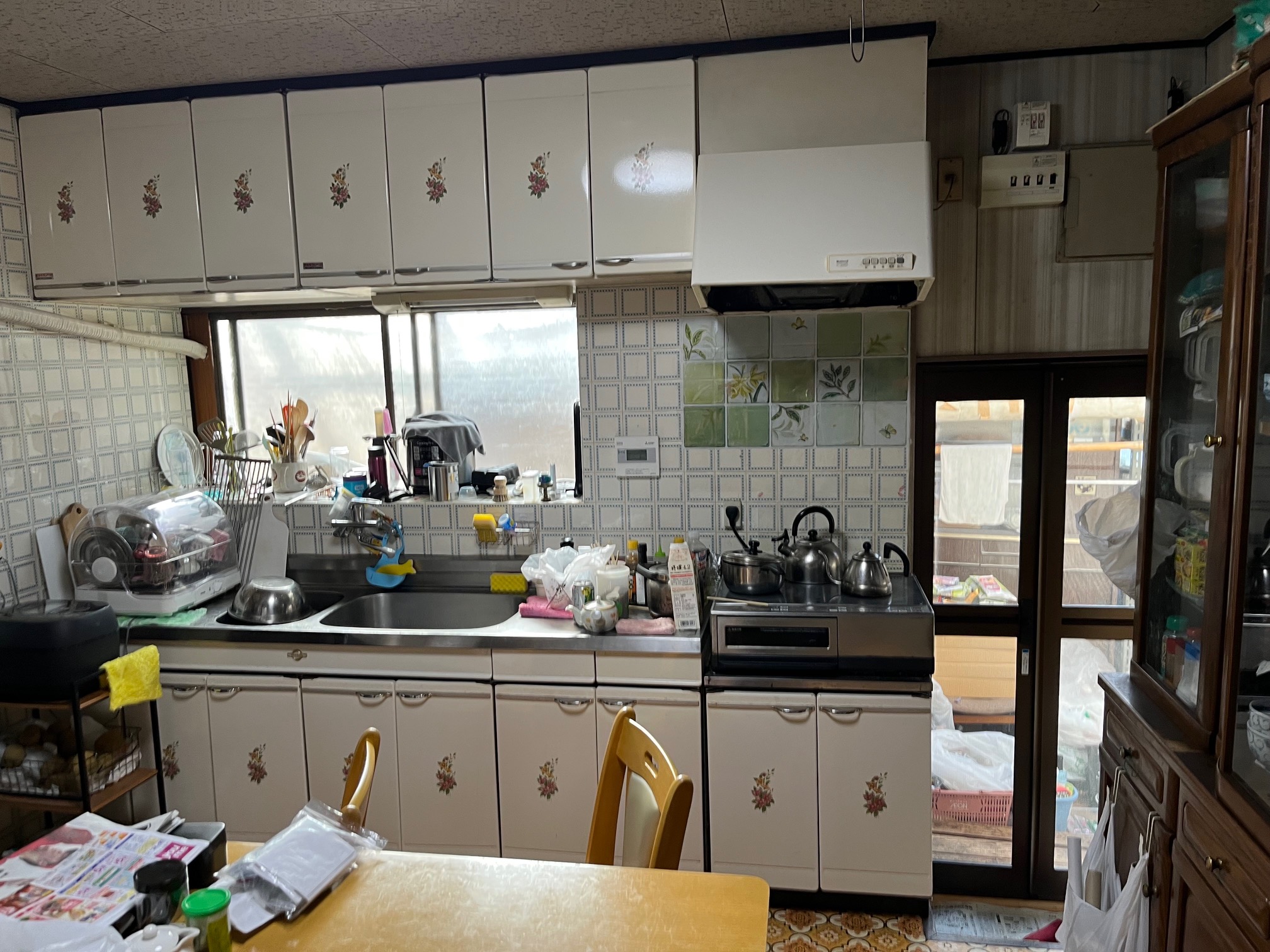 広島市佐伯区　キッチンbefore