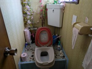 廿日市市　トイレbefore