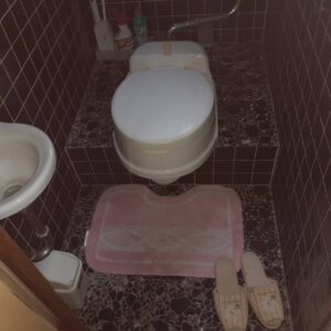 広島市佐伯区　トイレ改修before