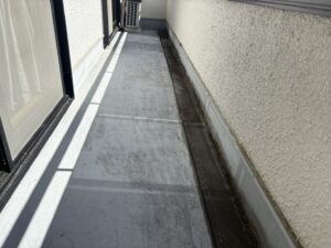 広島市佐伯区　ベランダ防水工事　施工前