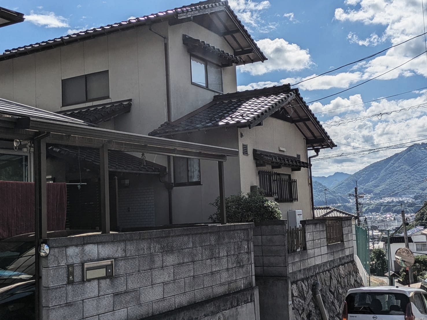 広島市安佐北区　屋根工事及び外壁塗装工事before